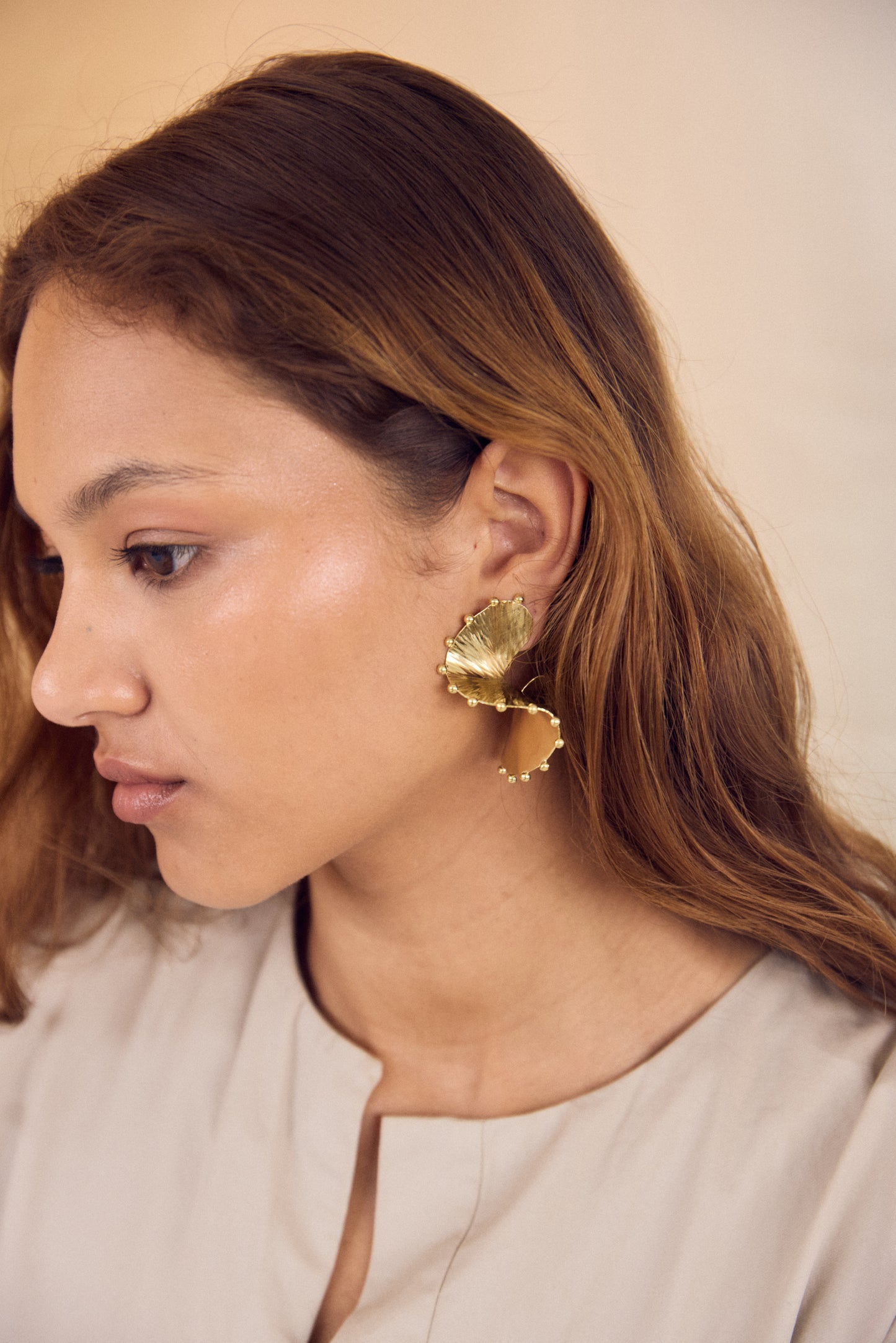 Ziwa Kubwa Studs
