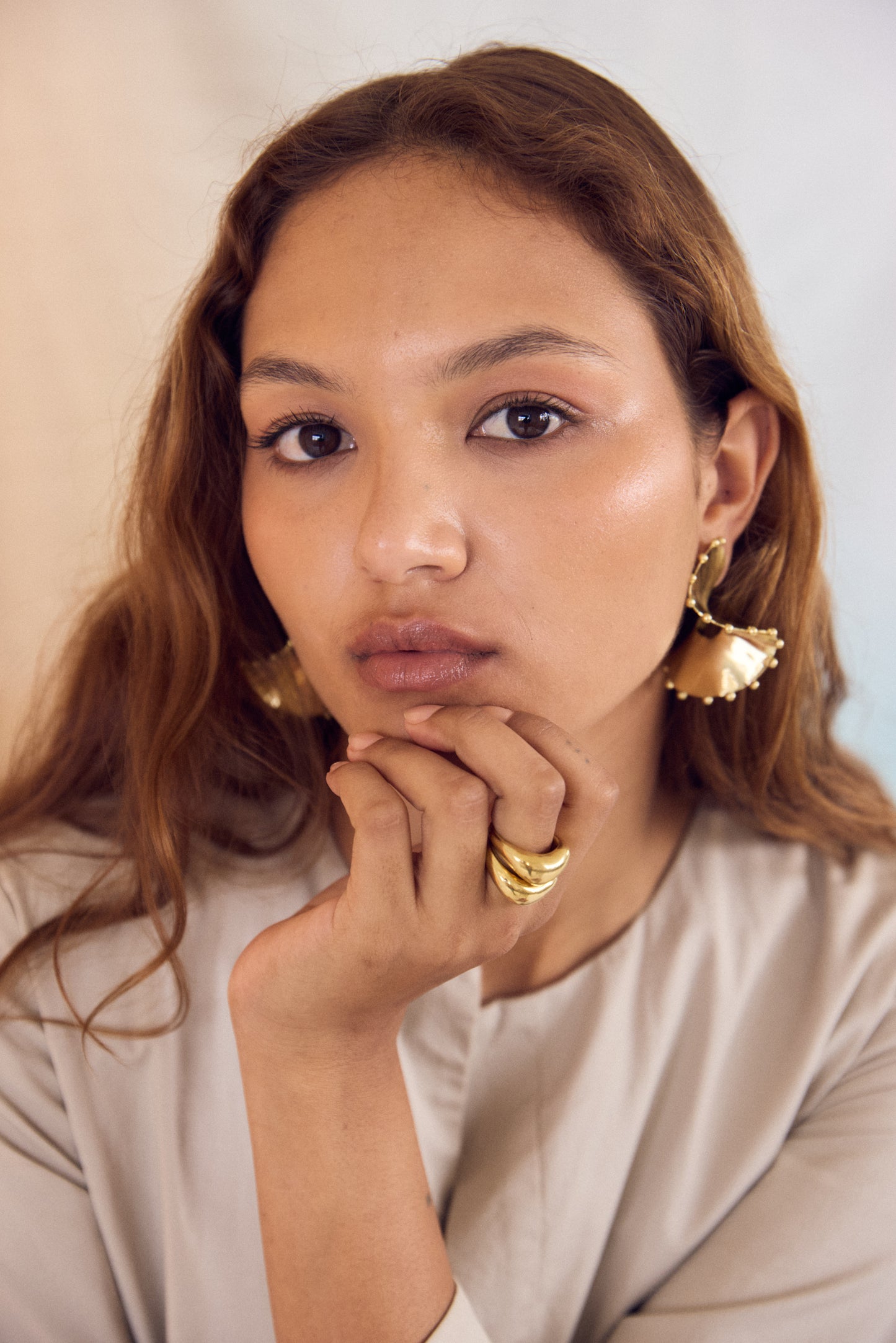 Ziwa Kubwa Studs