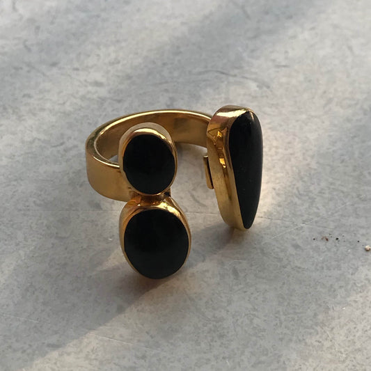 Open Ring (Black Horn)